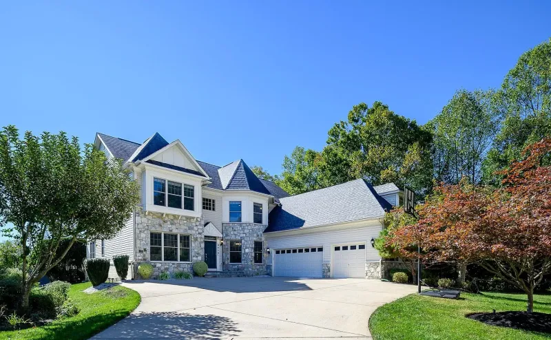 8859 Deep Water Ln, Laurel, MD